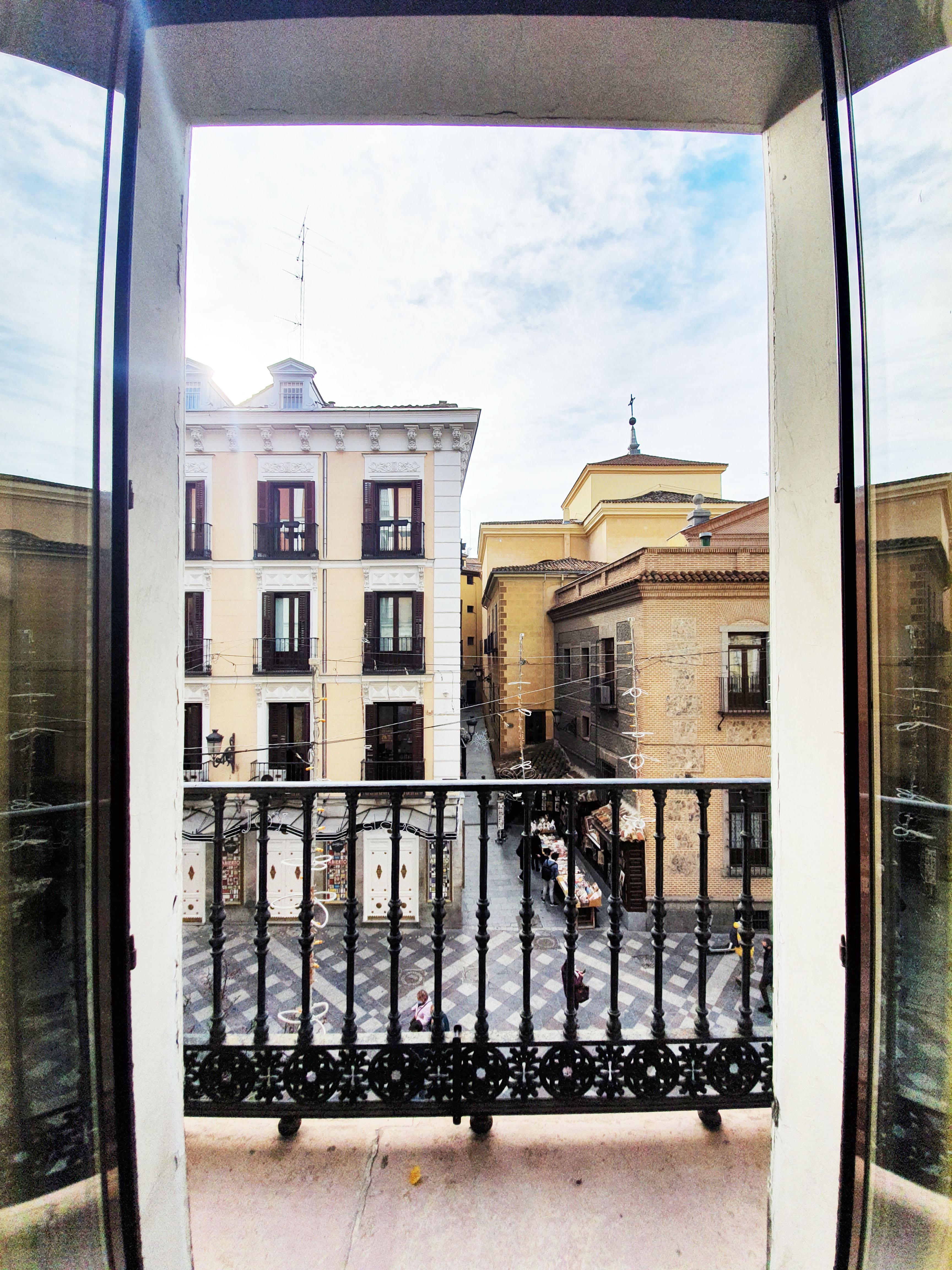 Hostal Alicante Madrid Luaran gambar