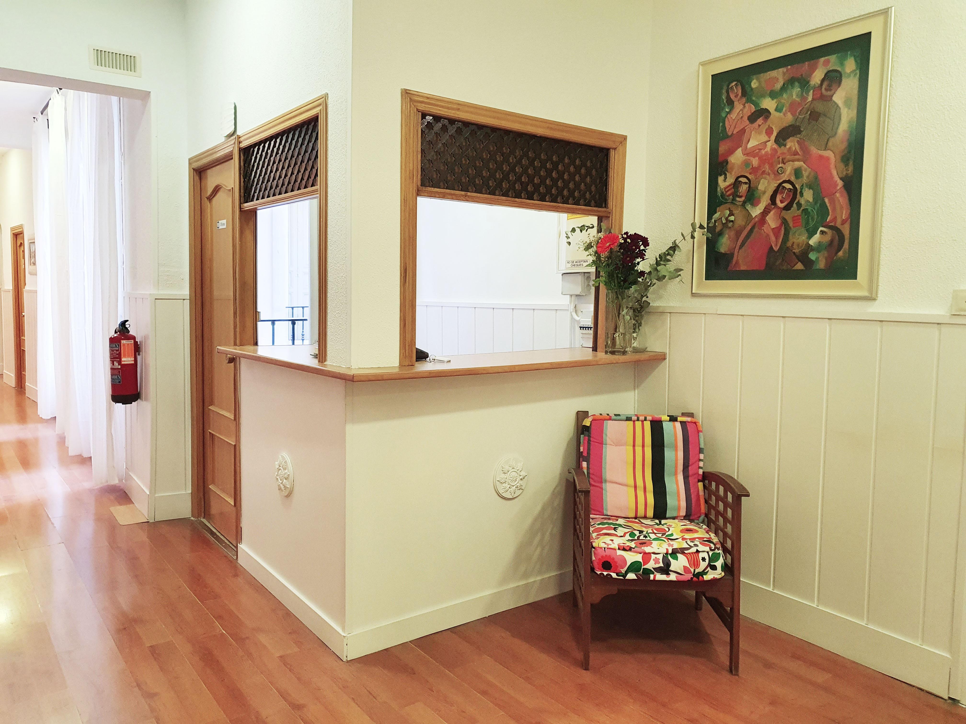 Hostal Alicante Madrid Luaran gambar
